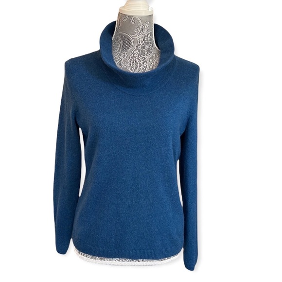 Talbots Sweaters - Talbots petites pure cashmere blue sweater size Mp